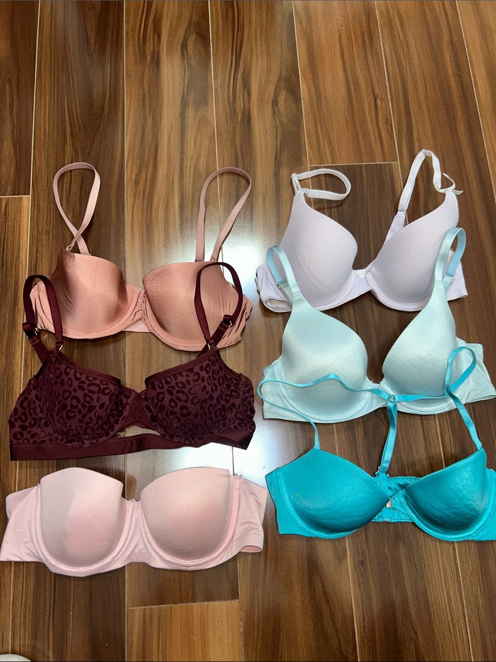 32B Aerie lightly lined bra set
